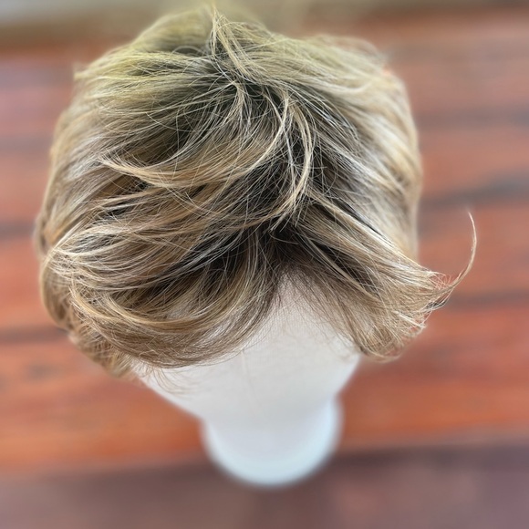 Tony of Beverly Hills short wig
